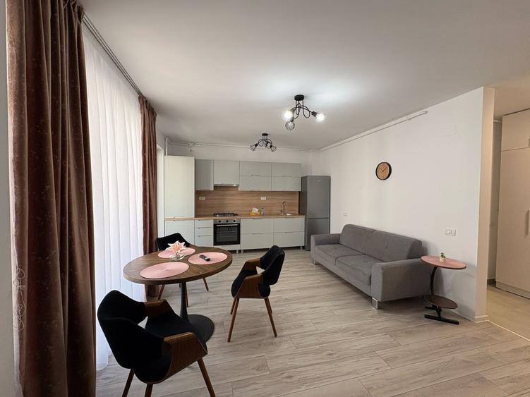 Apartament cu 2 camere semidecomandat, mobilat în Drumul Taberei