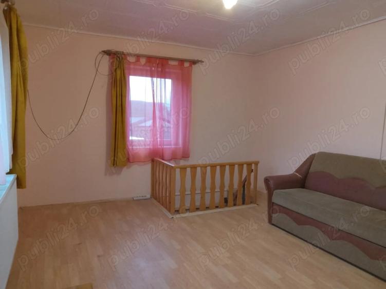 Casă cu 2 camere cu Teren 602 Mp în Vânători