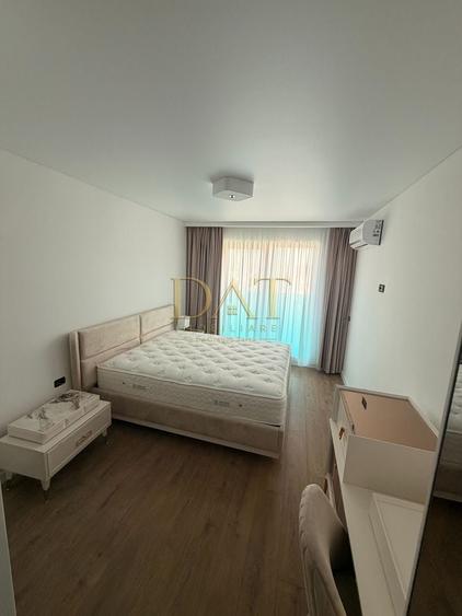 Apartament cu 3 camere în Zorilor