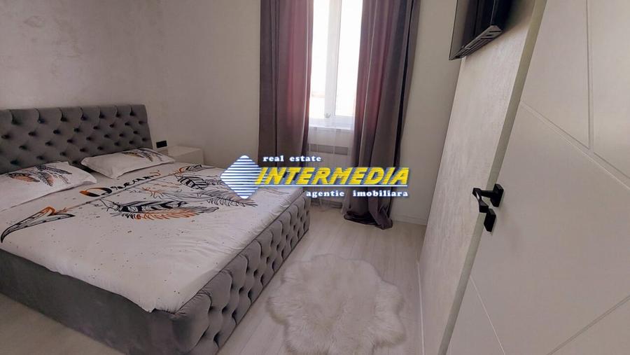 Apartament cu 2 camere decomandat, mobilat în Cetate