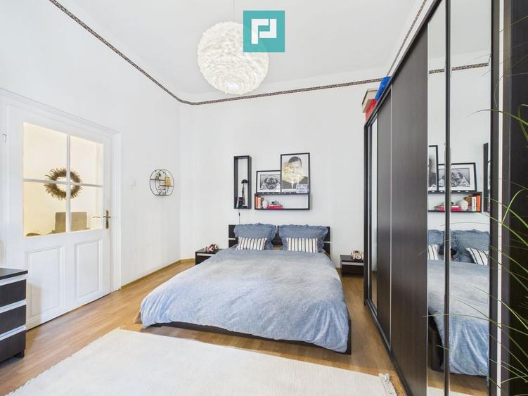Apartament cu 2 camere, mobilat în Central
