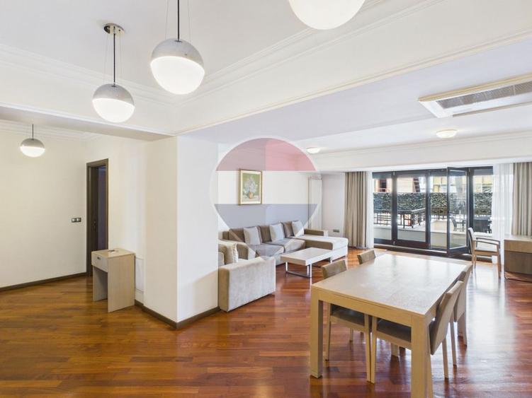 Apartament cu 2 camere decomandat, mobilat în P-ța Romană