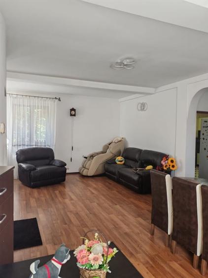 Casă cu 4 camere cu Teren 310 Mp în Pantelimon