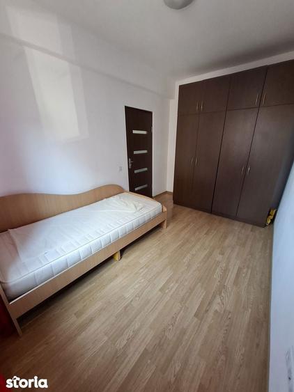 Apartament de vanzare, 3 camere pe strada Galaxiei/ Baciu/ zona Petrom - 15