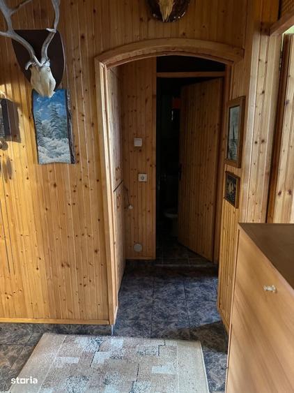 Apartament cu 4 camere decomandat în Central