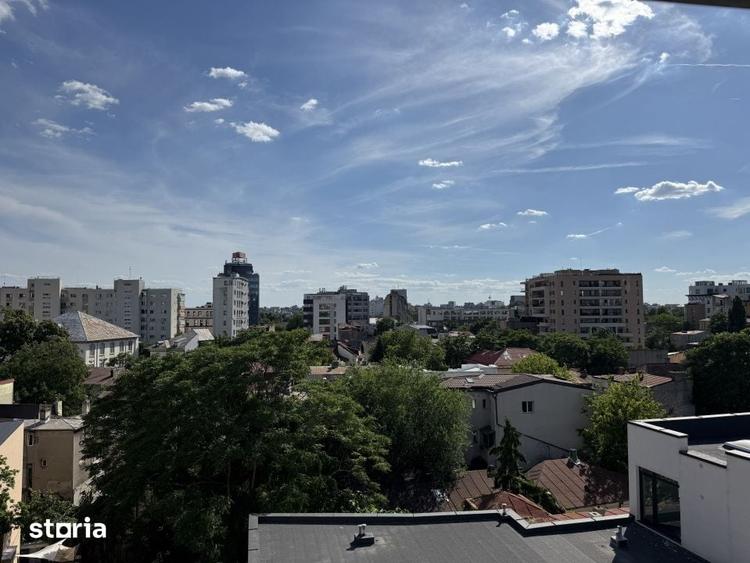 Apartament cu 4 camere în Moșilor