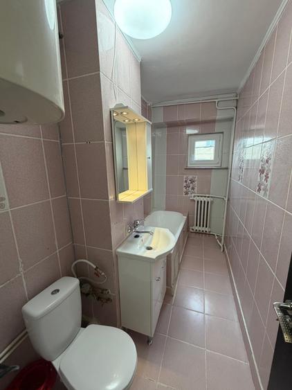 Apartament cu 2 camere decomandat în Sebastian