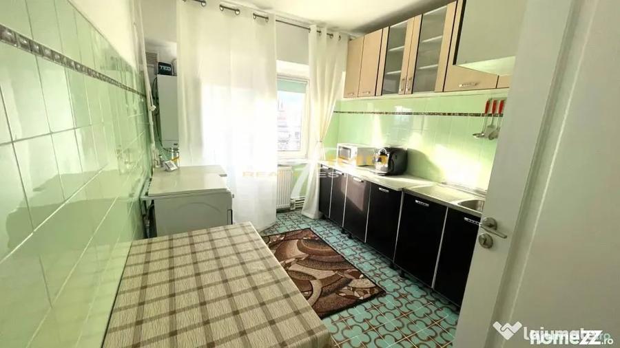 Apartament cu 3 camere decomandat în ICIL
