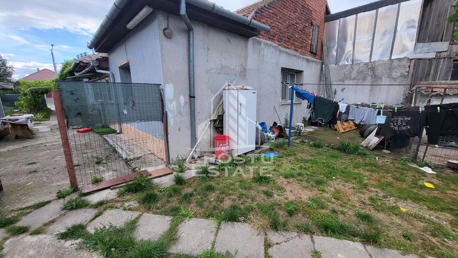 Casă individuală cu 3 camere cu Canalizare în Bogdăneștilor
