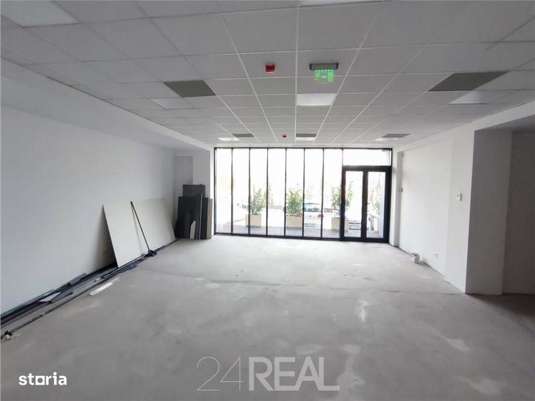 Spațiu comercial, de 1,000 mp, în Pantelimon