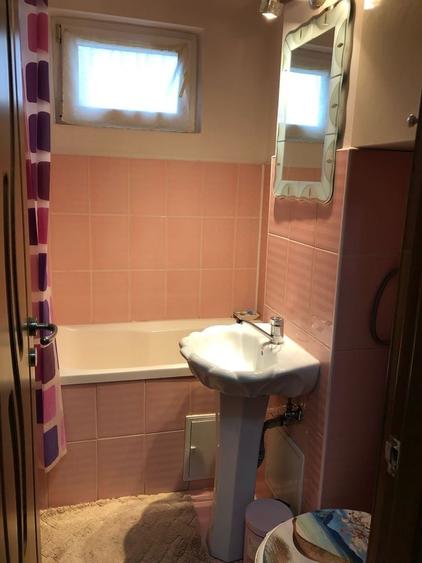 Apartament cu 2 camere semidecomandat în Rogerius