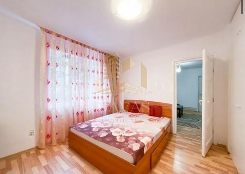 Apartament cu 2 camere semidecomandat, mobilat în Mărăști