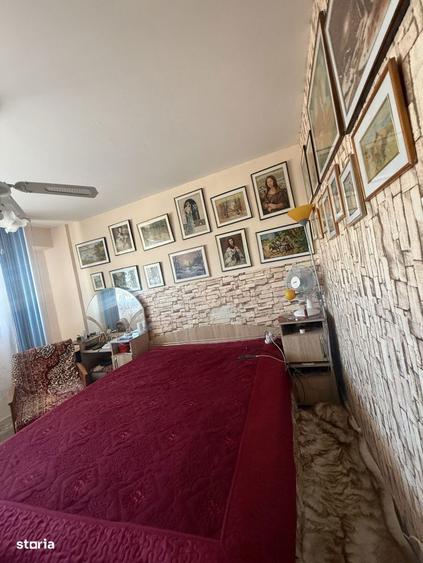Apartament cu 2 camere decomandat în Far