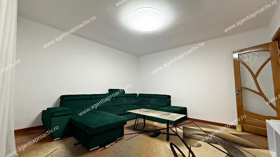 Apartament cu 3 camere decomandat în Micro 17