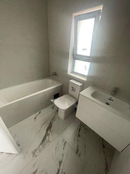 Apartament cu 2 camere semidecomandat în Central — fotografia 1
