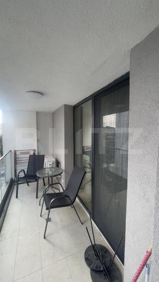 Apartament cu 2 camere decomandat, mobilat în Central