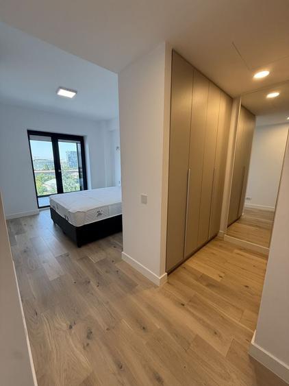Apartament cu 2 camere decomandat în Străulești