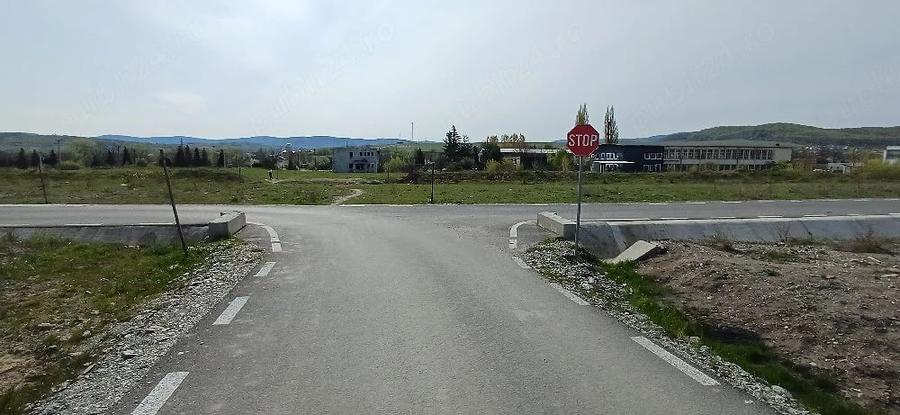 Spațiu comercial, de 496 mp, în Voivozi (Popești)