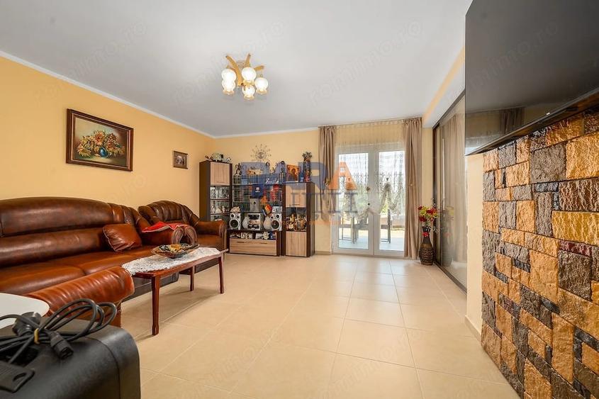 Casă cu Teren 754 Mp în Cordun