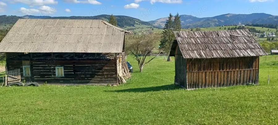 Teren de 28307 mp, în Coșna