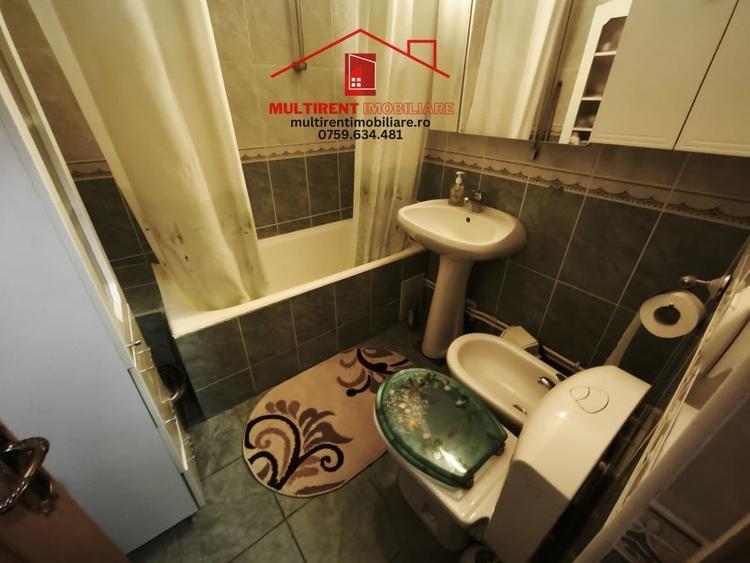 Apartament cu 3 camere decomandat în E3