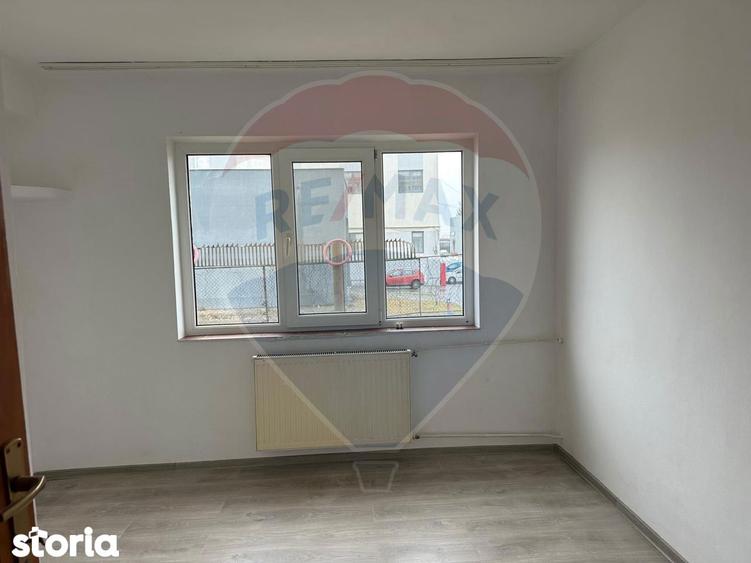 Apartament cu 1 camera de vanzare in zona Calea Moine?ti - 1