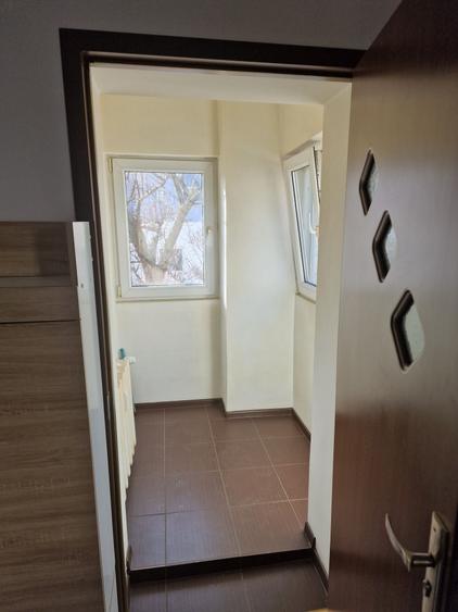 Garsonieră decomandată în Nord