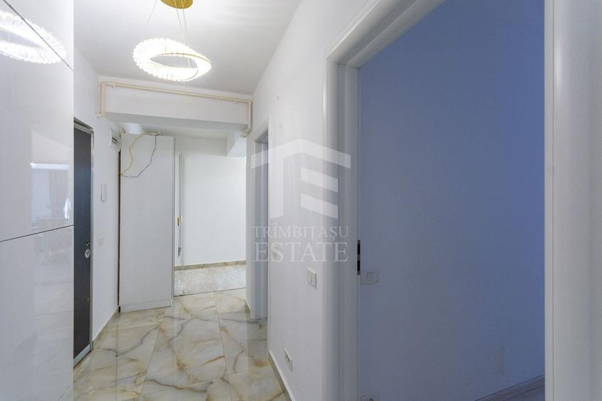 Apartament cu 3 camere decomandat în Baicului