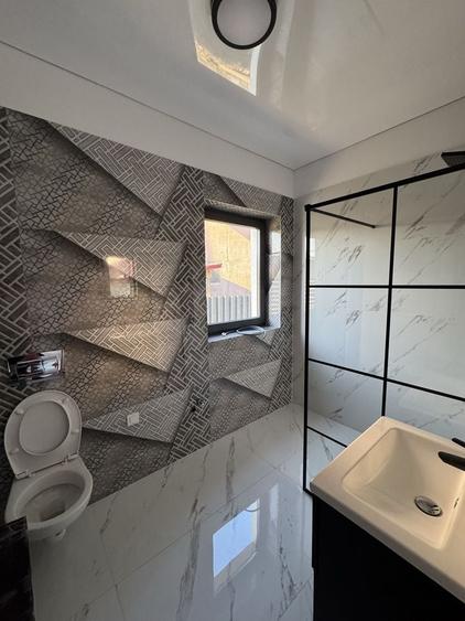Apartament cu 4 camere în Bascov