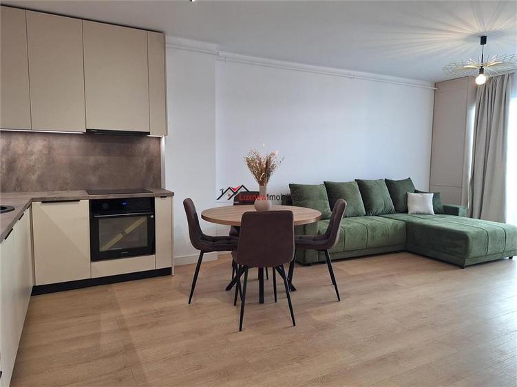 Apartament cu 2 camere semidecomandat în Florești