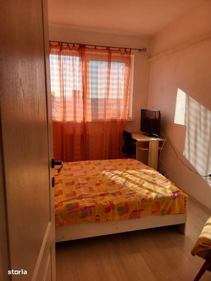 Apartament cu 3 camere în Tomis Nord