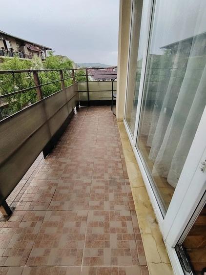 Apartament cu 2 camere semidecomandat în Florești