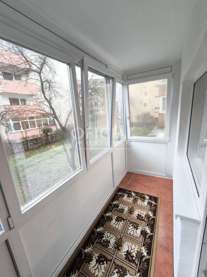 Apartament cu 3 camere decomandat, mobilat în Zorilor