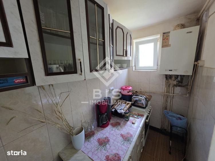 Vanzare Apartament- Zona Decebal Etaj 1 - 7
