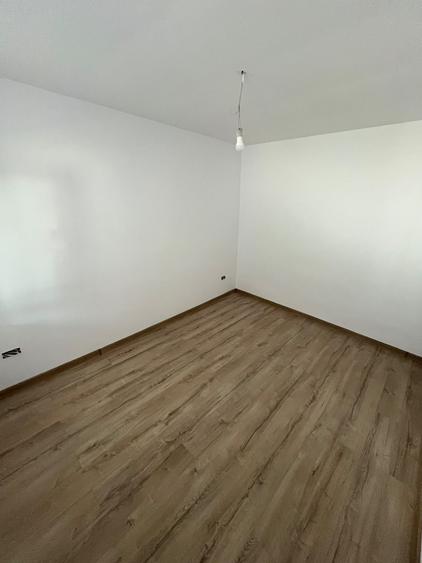 Casă cu 2 camere în Central