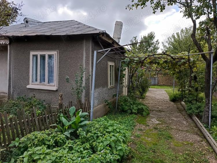 Casă cu 4 camere cu Teren 1560 Mp în Tudor Vladimirescu