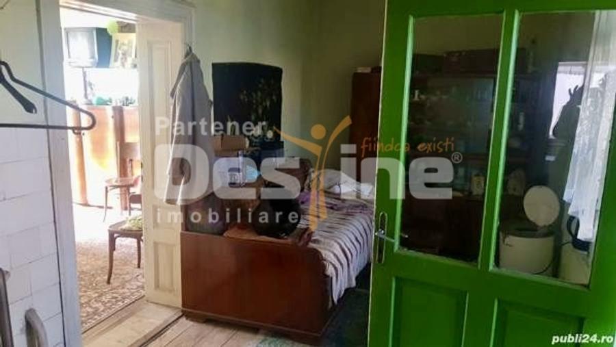 Casă individuală cu 3 camere cu Canalizare în Simeria
