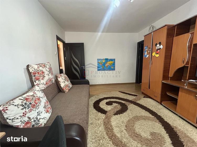 Apartament cu 2 camere nedecomandat, mobilat în George Enescu