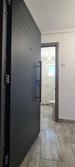 Apartament cu 2 camere semidecomandat în Târnăveni