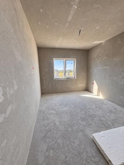 Duplex cu 3 camere cu Canalizare în Moșnița Nouă