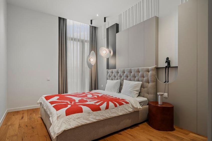 Apartament cu 4 camere semidecomandat, mobilat în Cotroceni