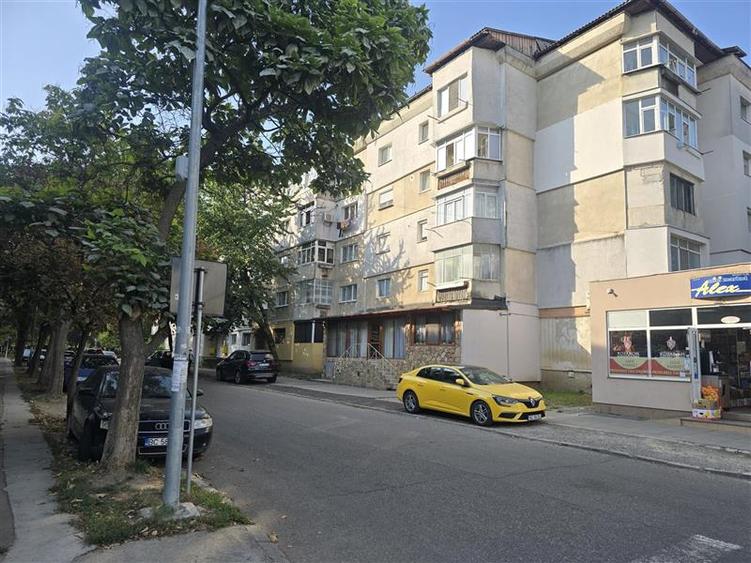 Apartament cu 2 camere decomandat în Nord