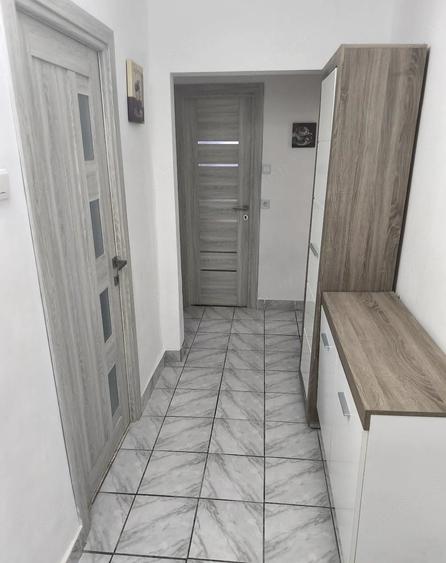 Apartament cu 2 camere decomandat în Bucovina