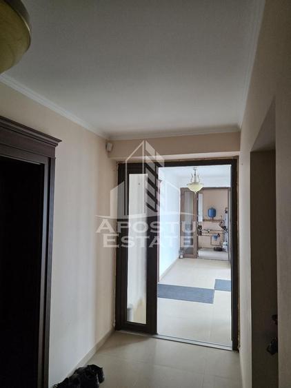 Casă individuală cu 6 camere cu Canalizare în Fabric