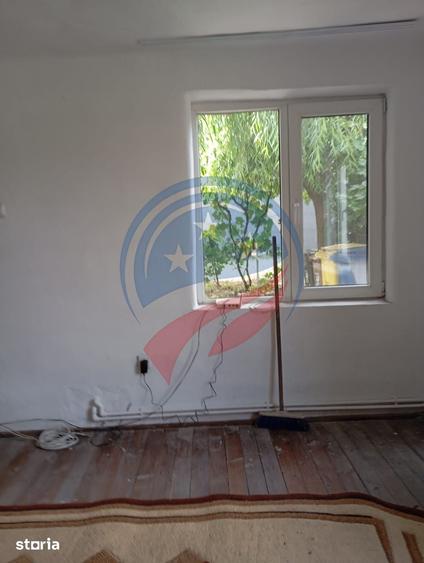 Casă cu 2 camere cu Teren 624 Mp în Bariera Vâlcii