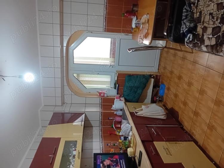 Apartament cu 2 camere decomandat în Radu Negru