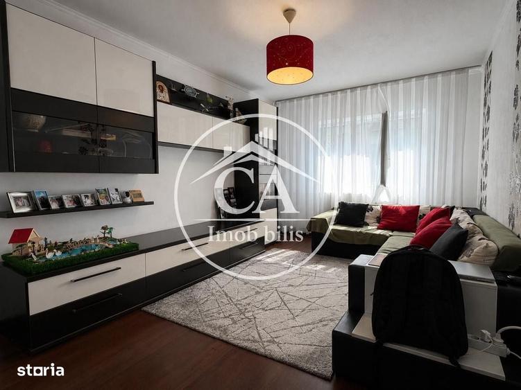 Apartament cu 3 camere decomandat în Rogerius