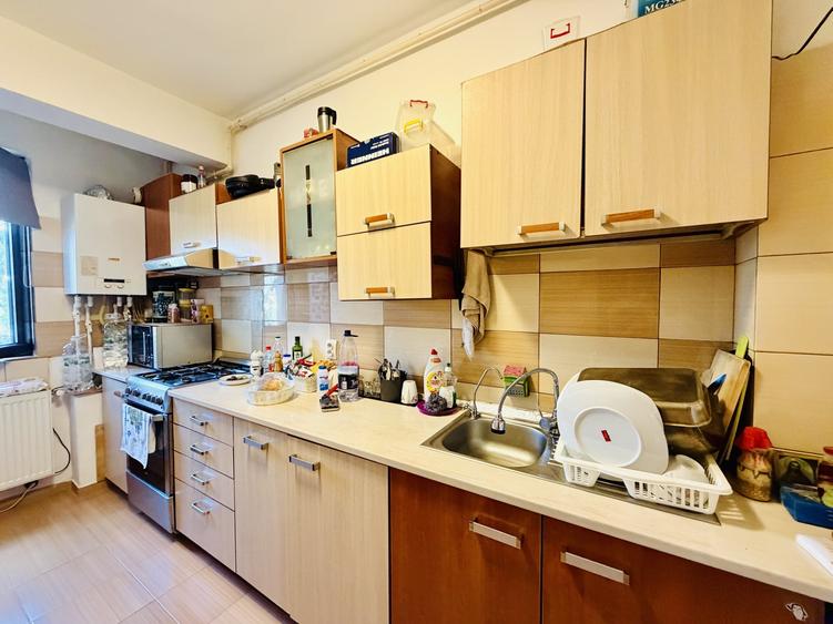 Apartament cu 2 camere decomandat, mobilat în Chiajna