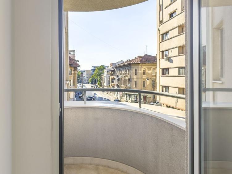 Apartament cu 2 camere decomandat, mobilat în Grădina Icoanei