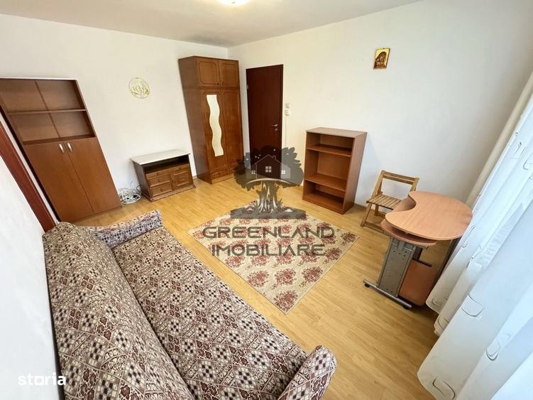 Apartament cu 2 camere în Podu Roș